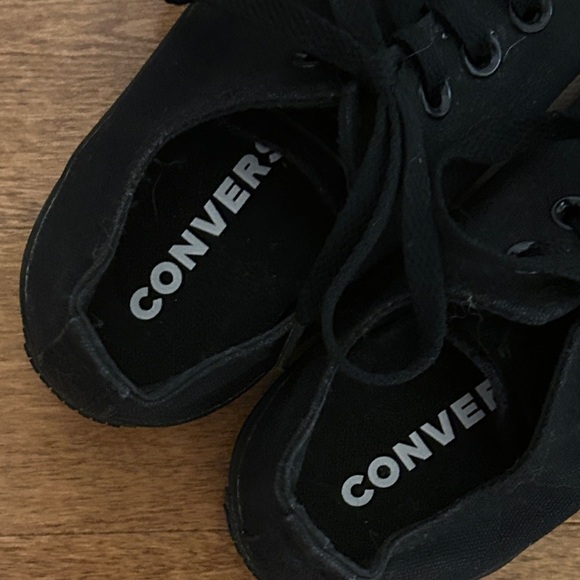 Classic Black Converse Sneakers, women’s 6.5 - Picture 7 of 8